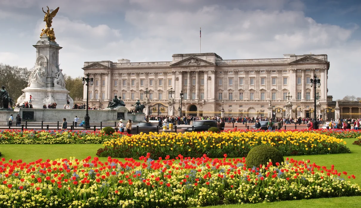 visiting Buckingham Palace