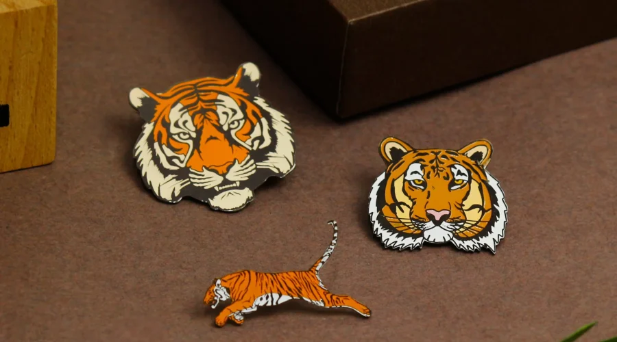 lapel pins maker